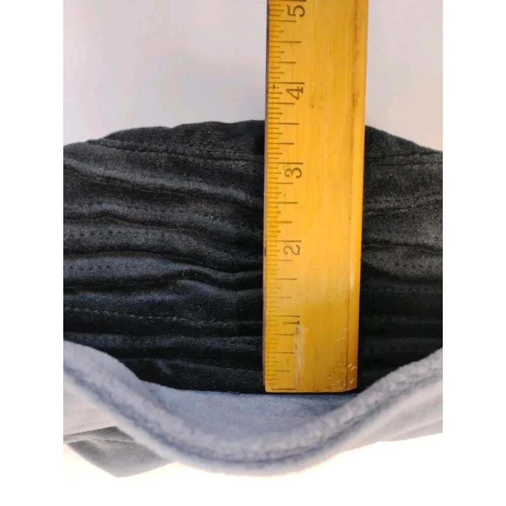Packable Velvety Hat with Flower Gray Black Purple Never Worn One Size